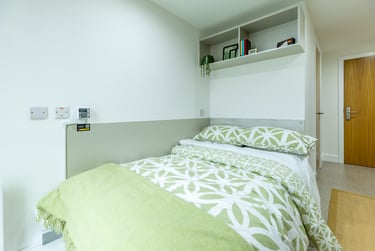 Premium En Suite - Image 2